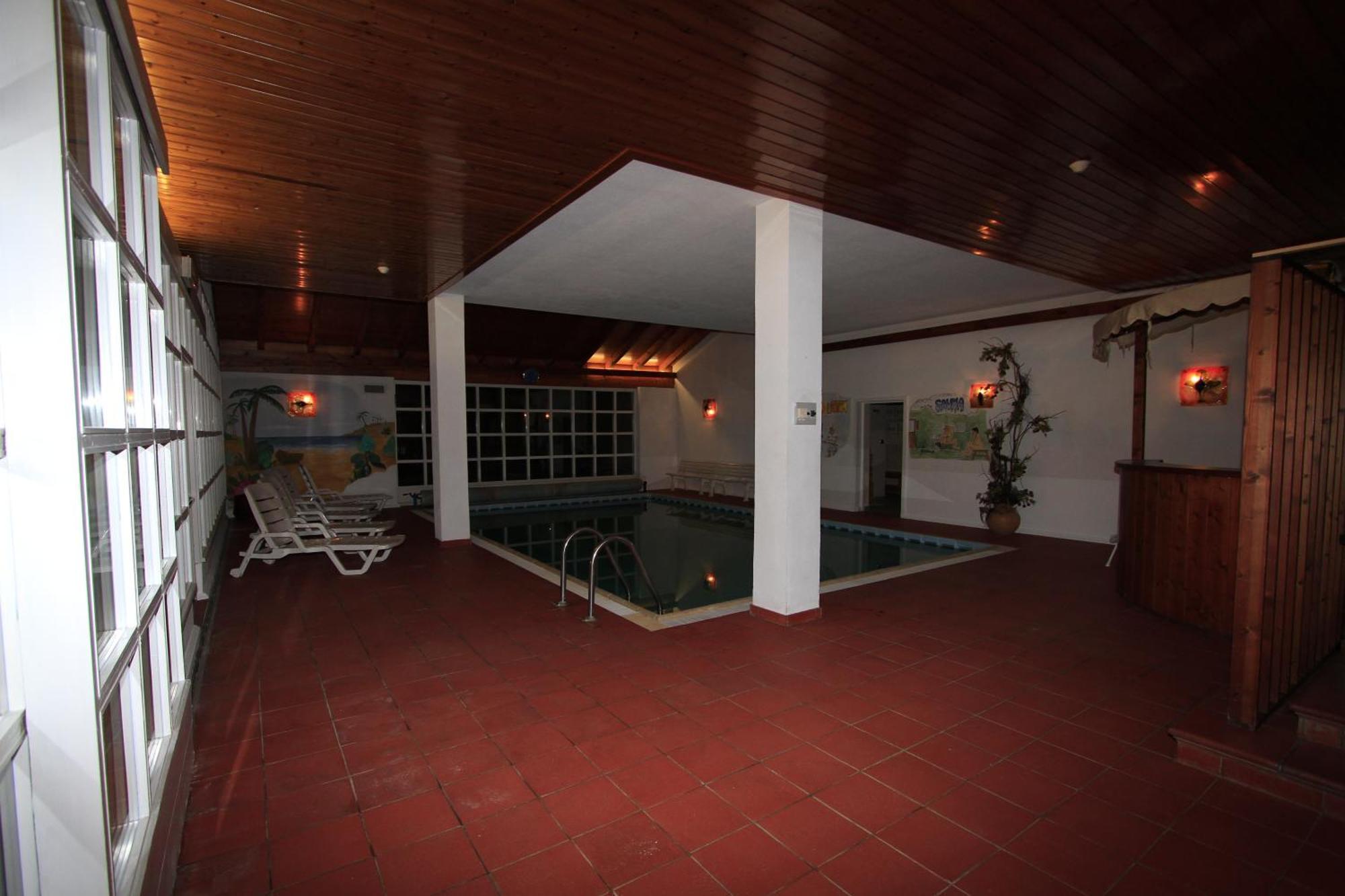 Hotel Regina Delle Dolomiti Panchià Esterno foto