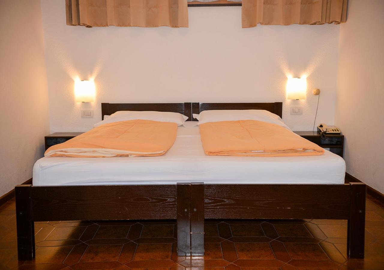 Hotel Regina Delle Dolomiti Panchià Esterno foto