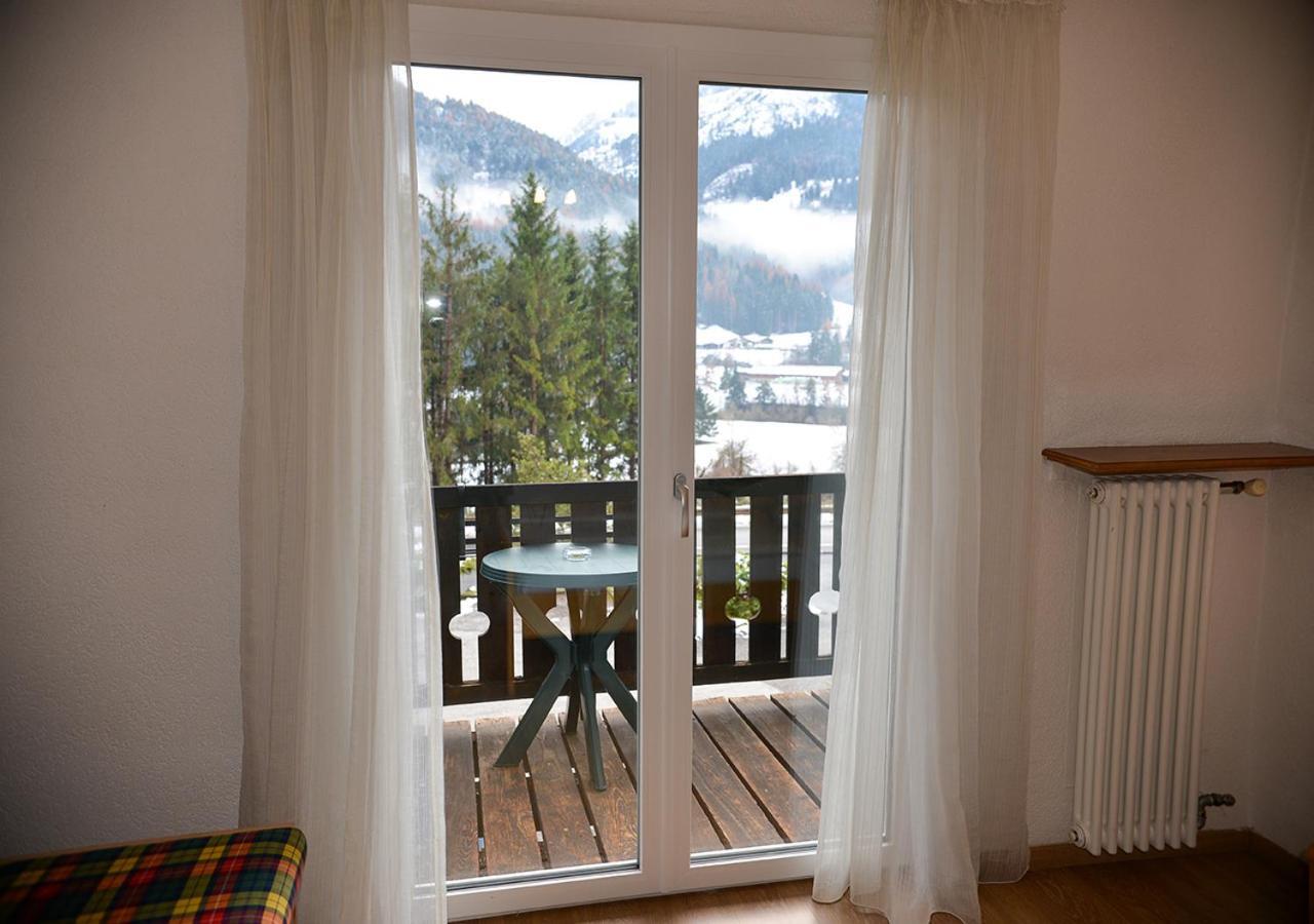 Hotel Regina Delle Dolomiti Panchià Esterno foto