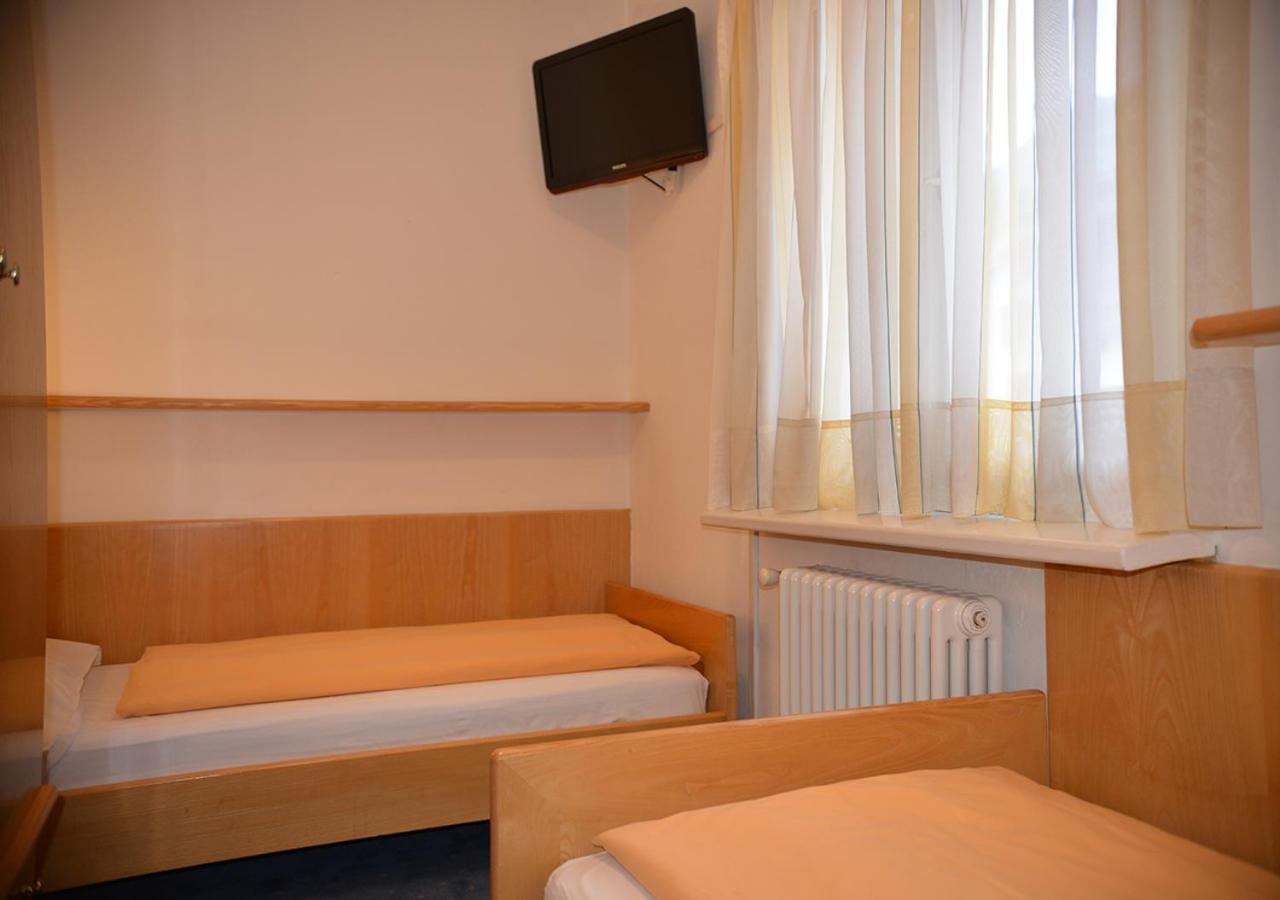 Hotel Regina Delle Dolomiti Panchià Esterno foto